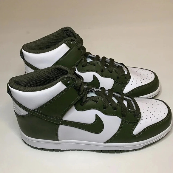 Nike Dunk High Sneakers Cargo Khaki Sneakers Size 9.5 New - Picture 3 of 11